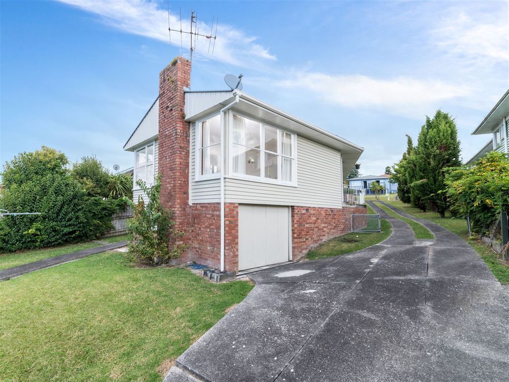 Rented: 25 Marshall Laing Avenue, Mt Roskill, Auckland 1041