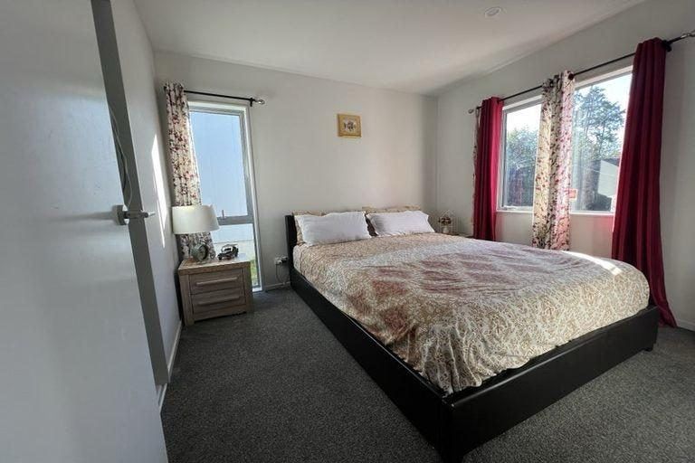Rented: 41 Regiment Road